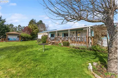 735 N 8th St, Lakeside, OR 97449 - Photo 32