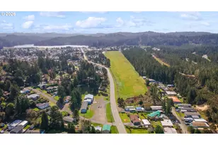 735 N 8th St, Lakeside, OR 97449 - Photo 46