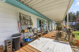 735 N 8th St, Lakeside, OR 97449 - Photo 6