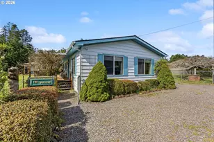 735 N 8th St, Lakeside, OR 97449 - Photo 4