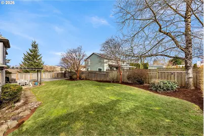 2250 NW Hood Dr, Camas, WA 98607 - Photo 40