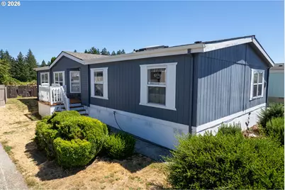 1000 S McKern Ct #82, Newberg, OR 97132 - Photo 1