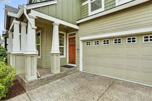 1026 SE Roundelay St, Hillsboro, OR 97123 - Photo 4