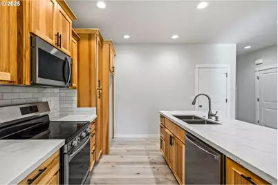 3619 Green River Rd, Sweet Home, OR 97386 - Photo 2