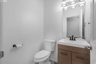 5726 NE 48th St, Vancouver, WA 98661 - Photo 18