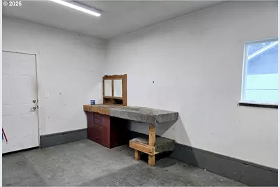 154 Norman Ave, Eugene, OR 97404 - Photo 40