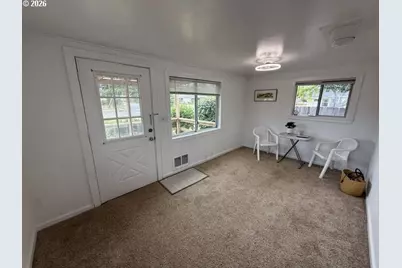 1992 18th St, Florence, OR 97439 - Photo 14