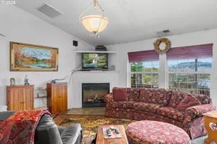 385 Church Rd, Sutherlin, OR 97479 - Photo 14