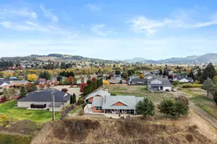 385 Church Rd, Sutherlin, OR 97479 - Photo 32