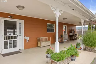 385 Church Rd, Sutherlin, OR 97479 - Photo 4