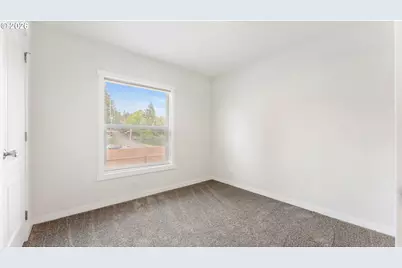 360 E 6th St E, Coquille, OR 97423 - Photo 16