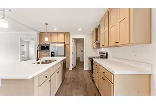 360 E 6th St E, Coquille, OR 97423 - Photo 28