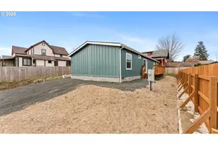 360 E 6th St E, Coquille, OR 97423 - Photo 1