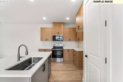 528 Spring Blvd, Woodburn, OR 97071 - Photo 14