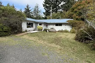 45088 Hwy 101, Sixes, OR 97476 - Photo 16
