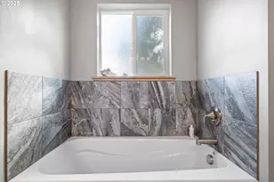 24674 Bolton Hill Rd, Veneta, OR 97487 - Photo 32