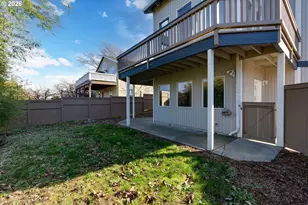 1222 Lincoln St, Hood River, OR 97031 - Photo 24