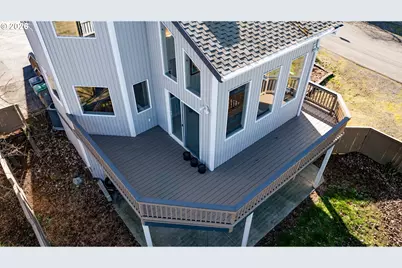 1222 Lincoln St, Hood River, OR 97031 - Photo 22