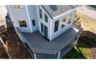 1222 Lincoln St, Hood River, OR 97031 - Photo 22