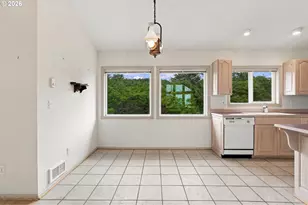 88692 Shoreline Dr, Florence, OR 97439 - Photo 18