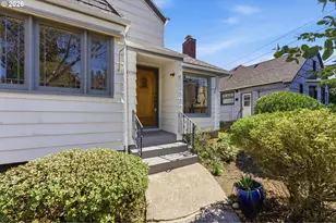 4038 NE 38th Ave, Portland, OR 97212 - Photo 2