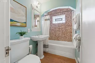 4038 NE 38th Ave, Portland, OR 97212 - Photo 16