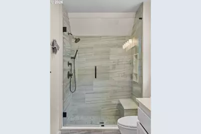 121 Wilbur St, Lake Oswego, OR 97034 - Photo 24