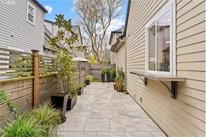 121 Wilbur St, Lake Oswego, OR 97034 - Photo 30