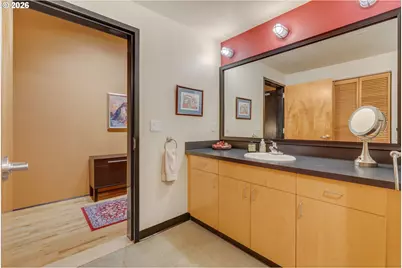 408 NW 12th Ave #201, Portland, OR 97209 - Photo 30