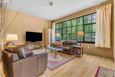 408 NW 12th Ave #201, Portland, OR 97209 - Photo 8