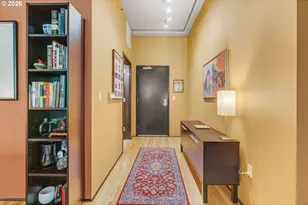 408 NW 12th Ave, Portland, OR 97209 - Photo 32
