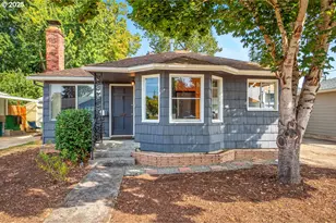 1307 E 5th St, Newberg, OR 97132 - Photo 4