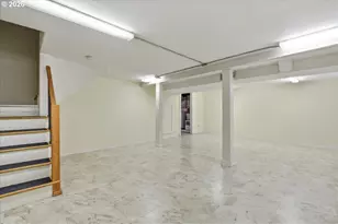 5850 SW Vermont St, Portland, OR 97219 - Photo 24