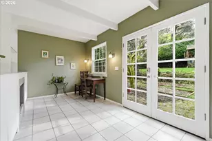 5850 SW Vermont St, Portland, OR 97219 - Photo 14