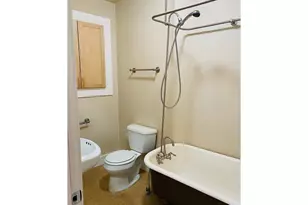 1104 SW Columbia St, Portland, OR 97201 - Photo 8