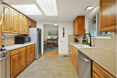 12510 SW Prince Phillip Ct, Portland, OR 97224 - Photo 16