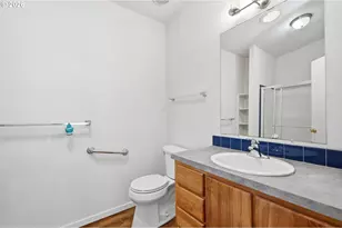 825 19th St, Springfield, OR 97477 - Photo 30