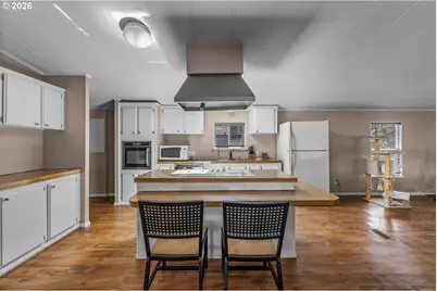 8525 SW Crescent Pl, Terrebonne, OR 97760 - Photo 12