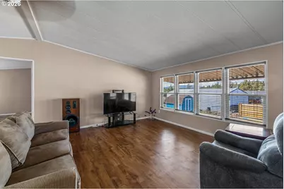 8525 SW Crescent Pl, Terrebonne, OR 97760 - Photo 10