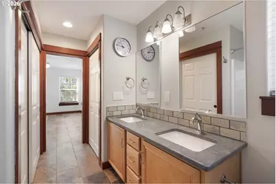 349 W Main St, Hillsboro, OR 97123 - Photo 18