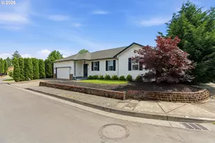 4018 Lansdowne Ct NE, Salem, OR 97305 - Photo 2