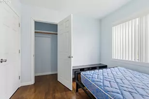 8647 NE Schuyler St, Portland, OR 97220 - Photo 18