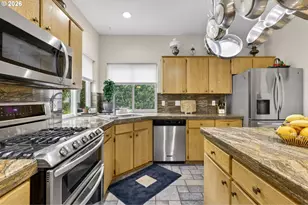 7799 SW 173rd Pl, Beaverton, OR 97007 - Photo 16