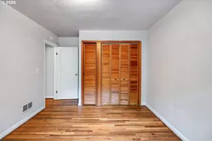 1911 SW Marigold St, Portland, OR 97219 - Photo 22