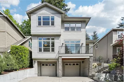 8450 SW 47th Ave, Portland, OR 97219 - Photo 2