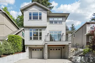 8450 SW 47th Ave, Portland, OR 97219 - Photo 2