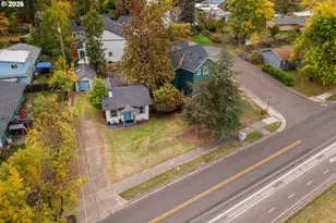 3621 E Amazon Dr, Eugene, OR 97405 - Photo 30