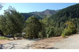 375 Jordan Creek Rd, Riddle, OR 97469 - Photo 16