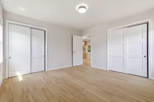 15938 SE Alder St, Portland, OR 97233 - Photo 12