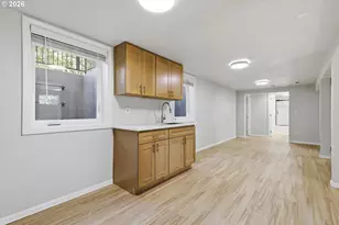 15938 SE Alder St, Portland, OR 97233 - Photo 20
